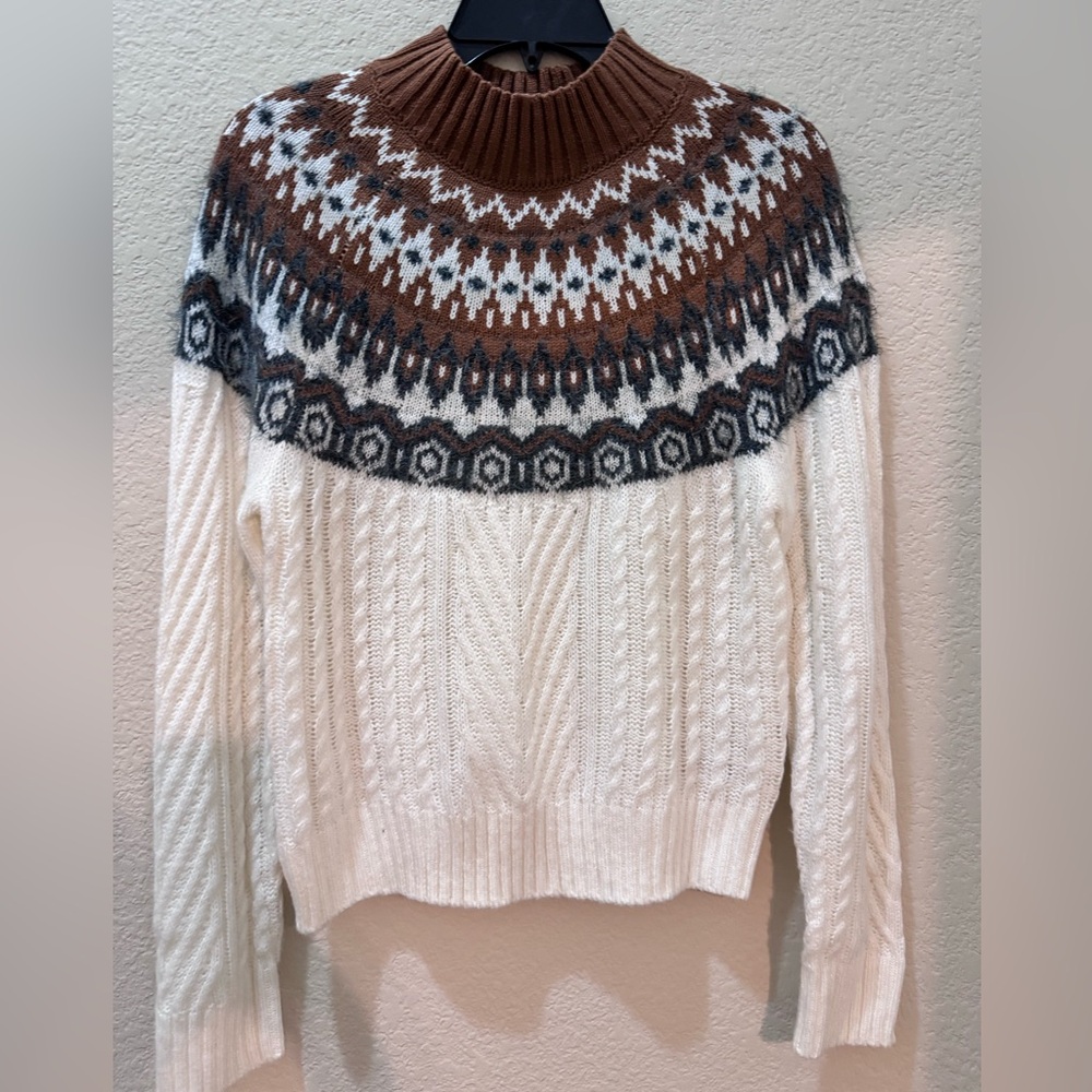 Copper key women’s ski sweater size large
